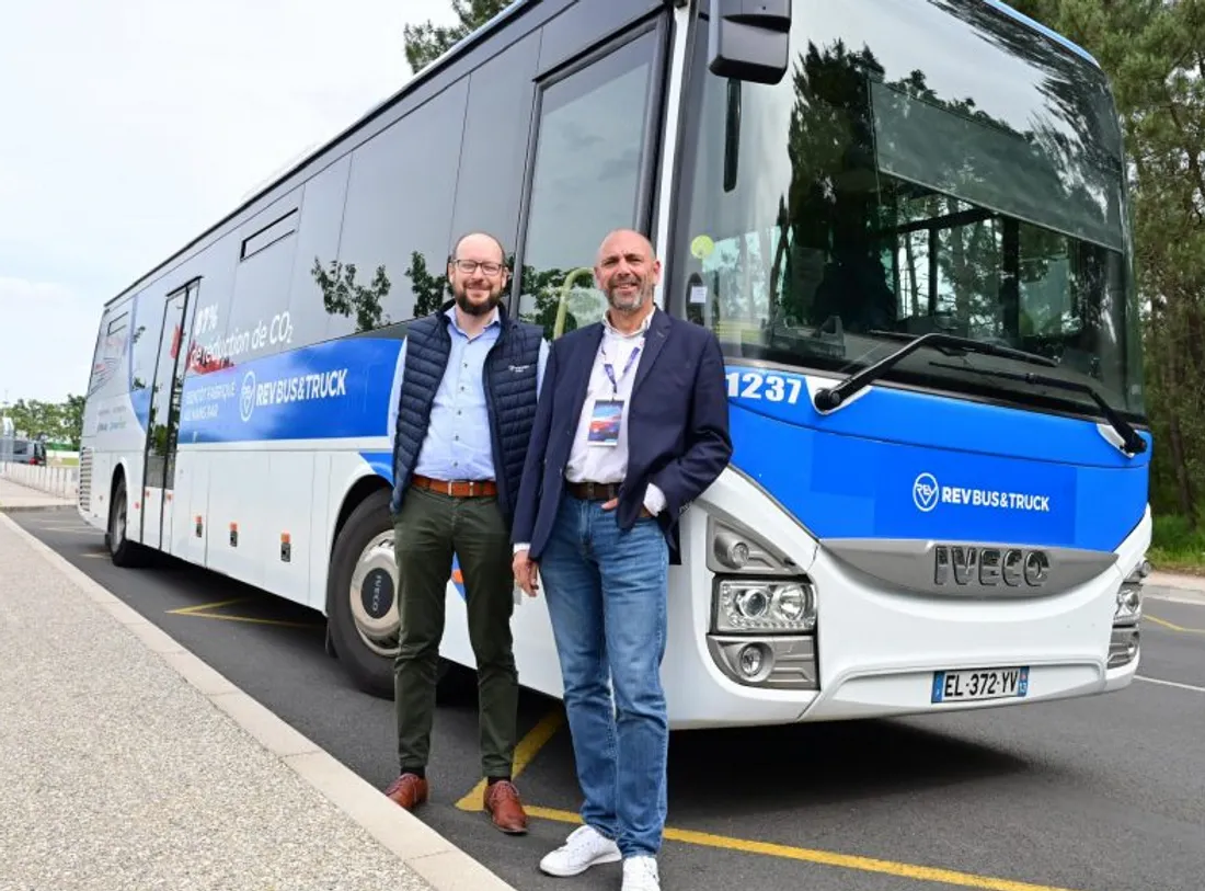 REV Bus & Truck