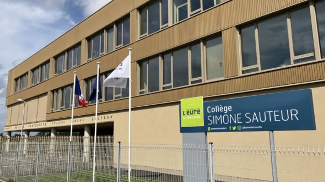 Le collège de Bourneville-Sainte-Croix est fermé après avoir été inondé