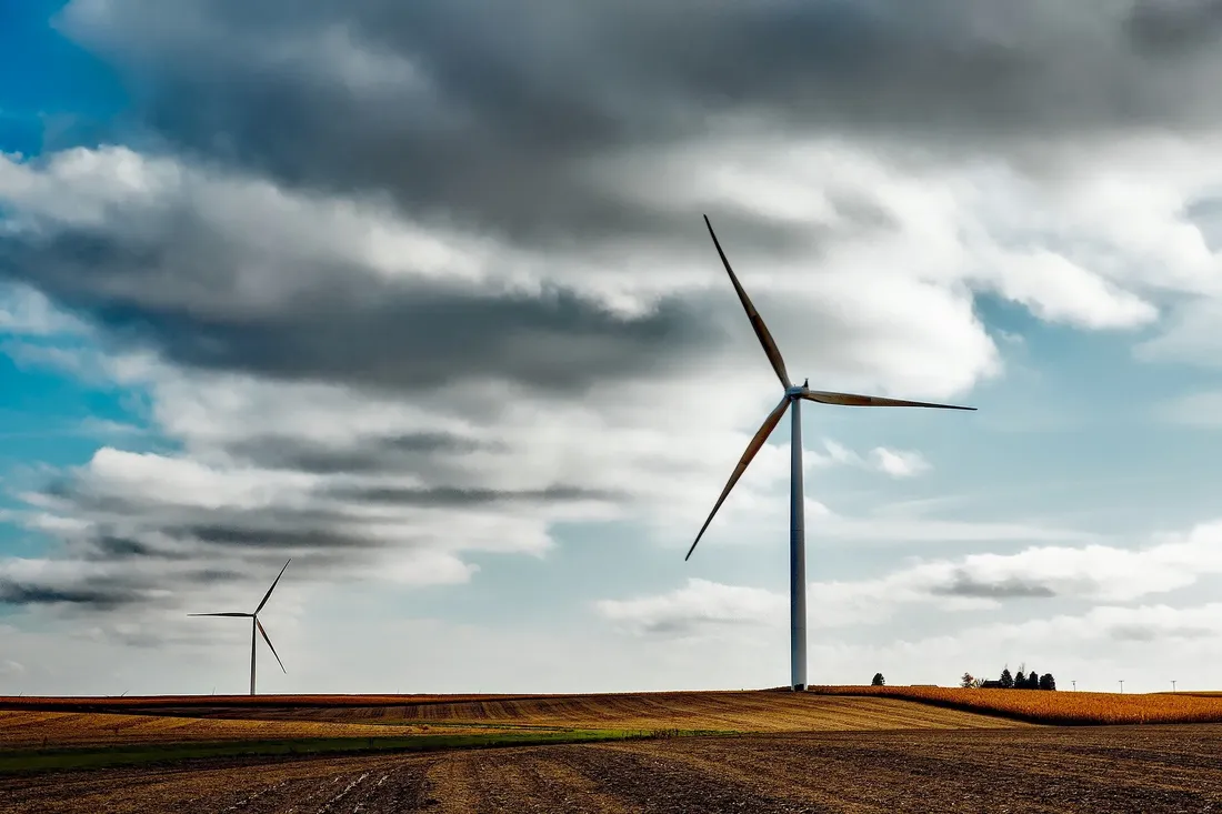  Éoliennes, les nouvelles énergies renouvelables