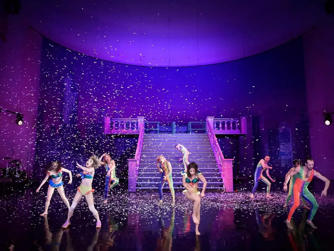 spectacle "DRAMA" et de ses 10 danseuses et danseurs