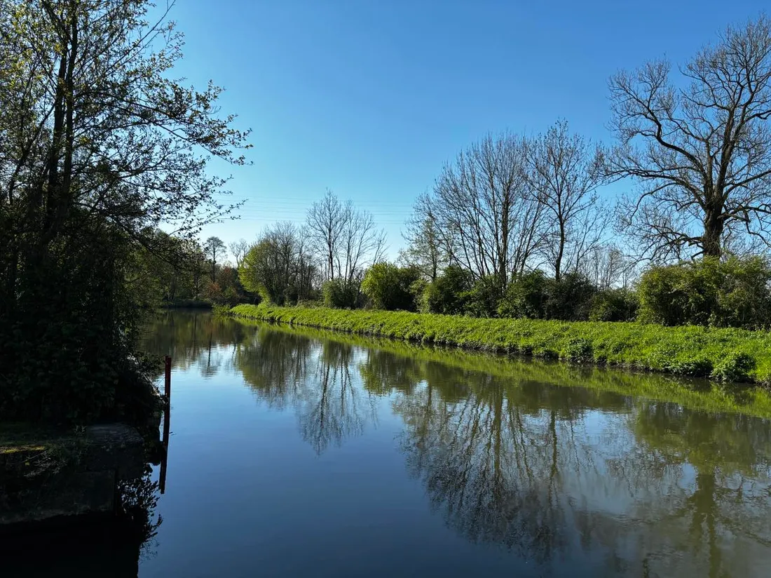 écluse de Quartes Pont sur Sambre