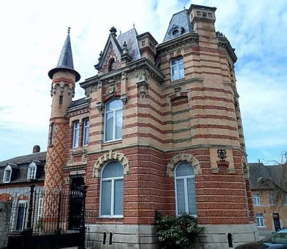  Le château-manoir de Solre-le-Château