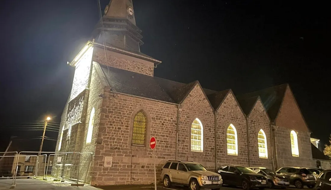 église Avesnelles