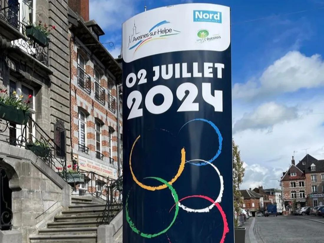 Avesnes-sur-Helpe Borne de décompte Relais Flamme Olympique