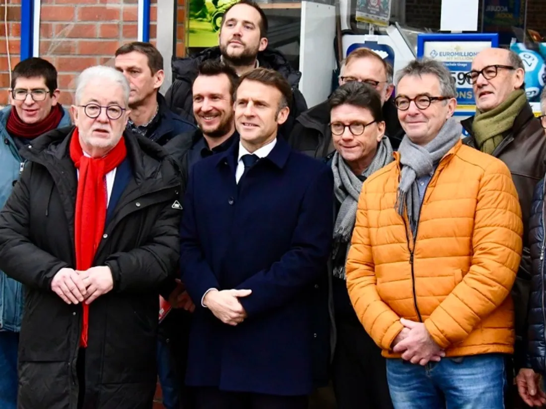 Emmanuel Macron en visite surprise à Hirson