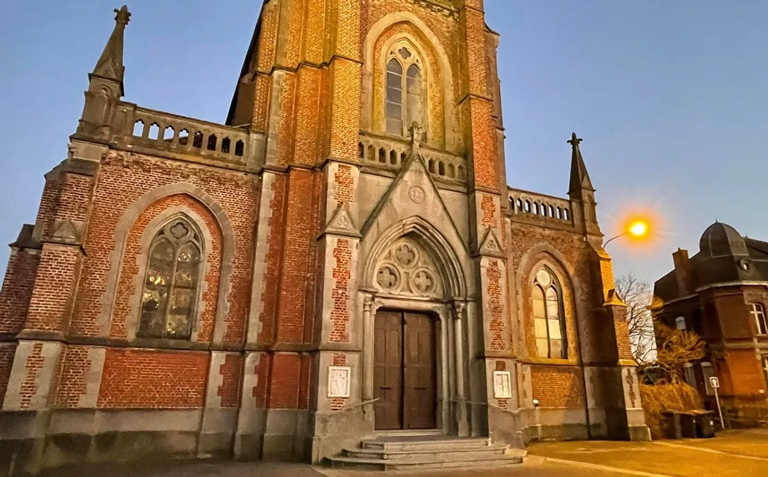 église