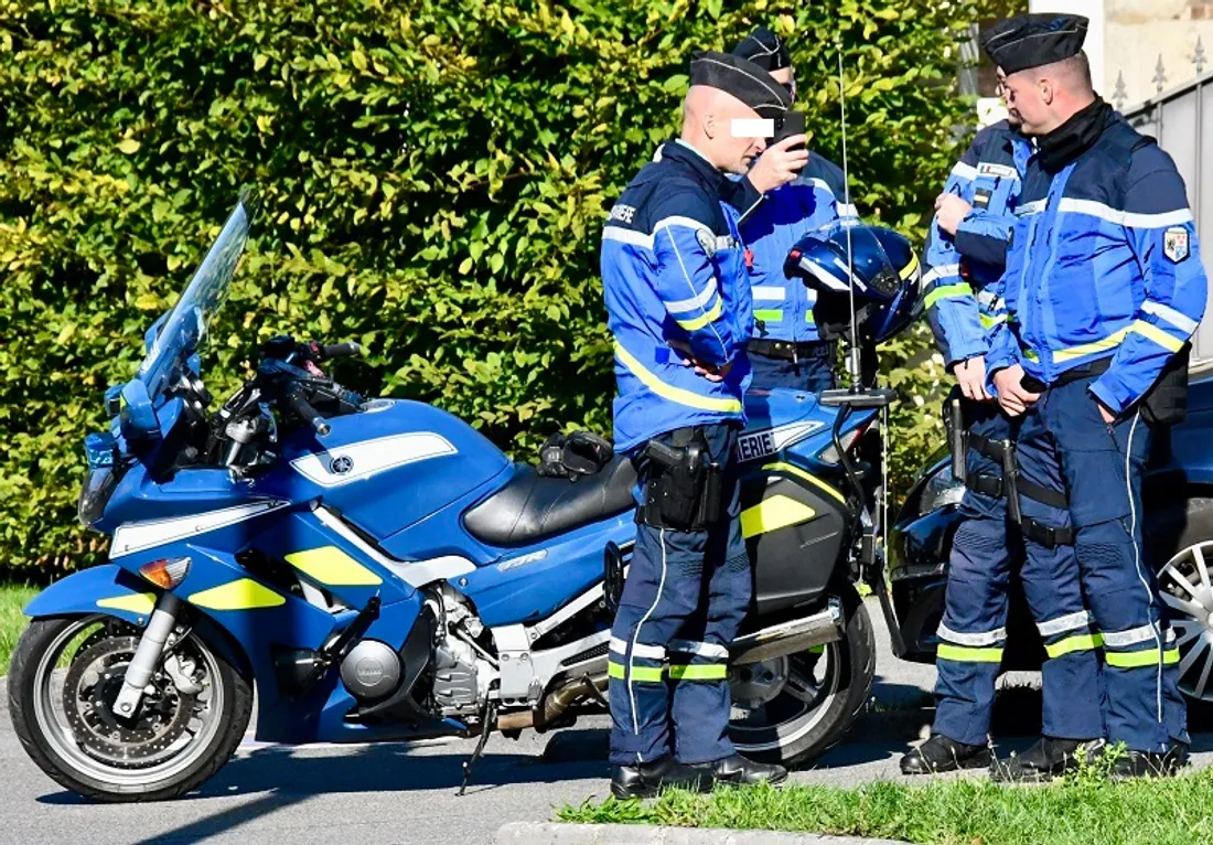 gendarmes