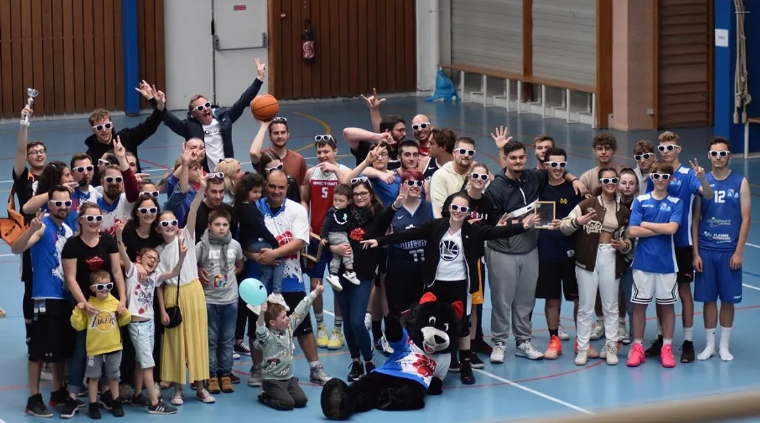 Family Basket Club