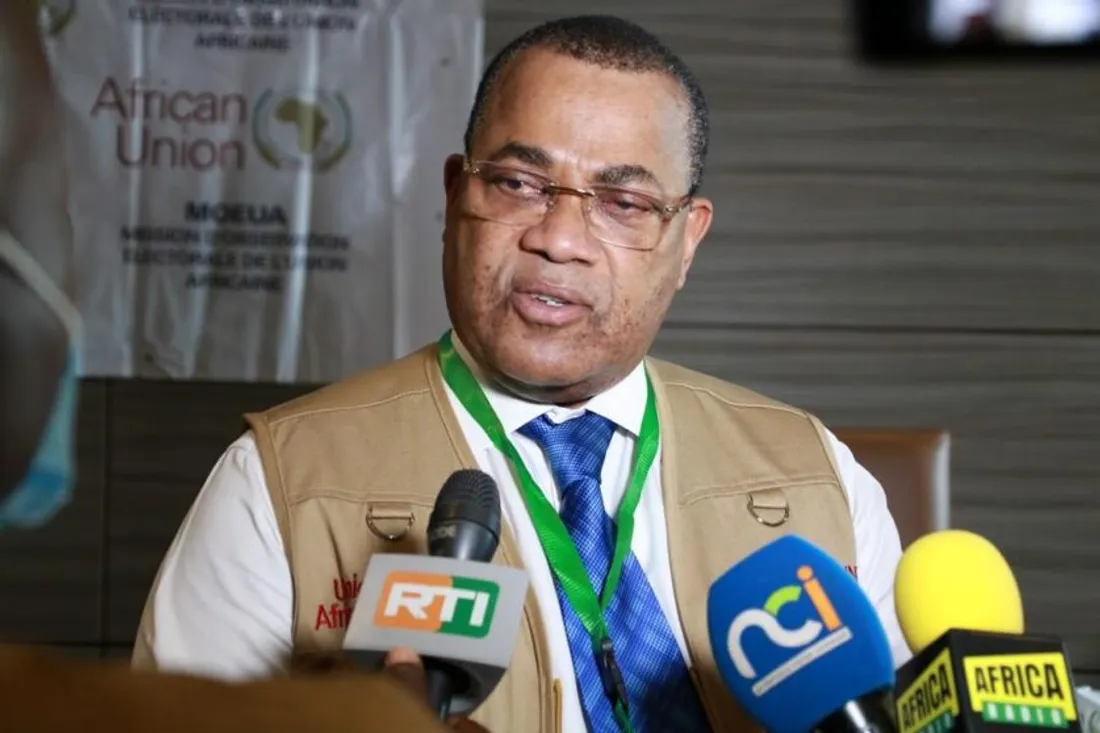 AFRICA RADIO