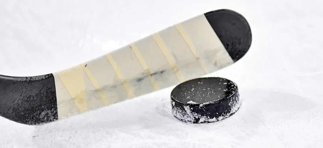 Hockey sur glace - image d'illustration