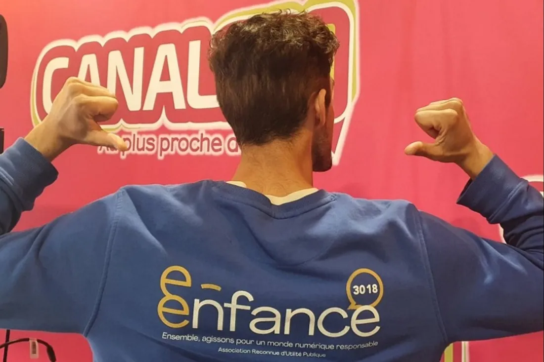 CANAL FM