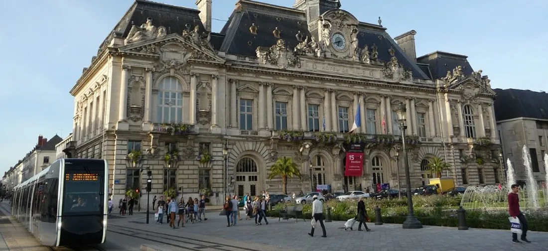 Un centre de dépistage avait été installé à l'hôtel de ville de Tours.