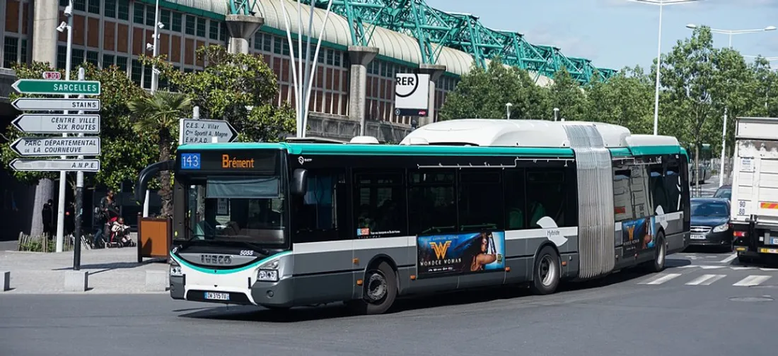 Pénurie de chauffeurs de bus : la région propose 2.000€ aux chômeurs pour les former
