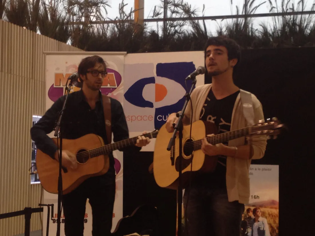 MONA FM