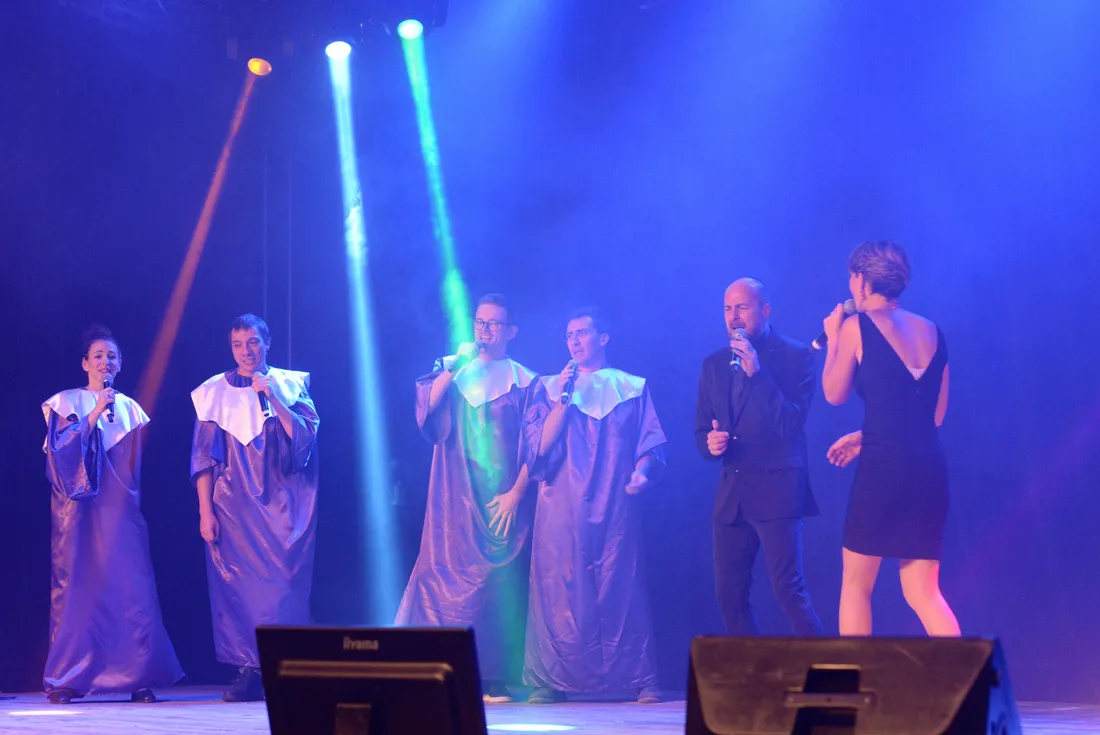 DSC_2780.JPG (2.92 MB)