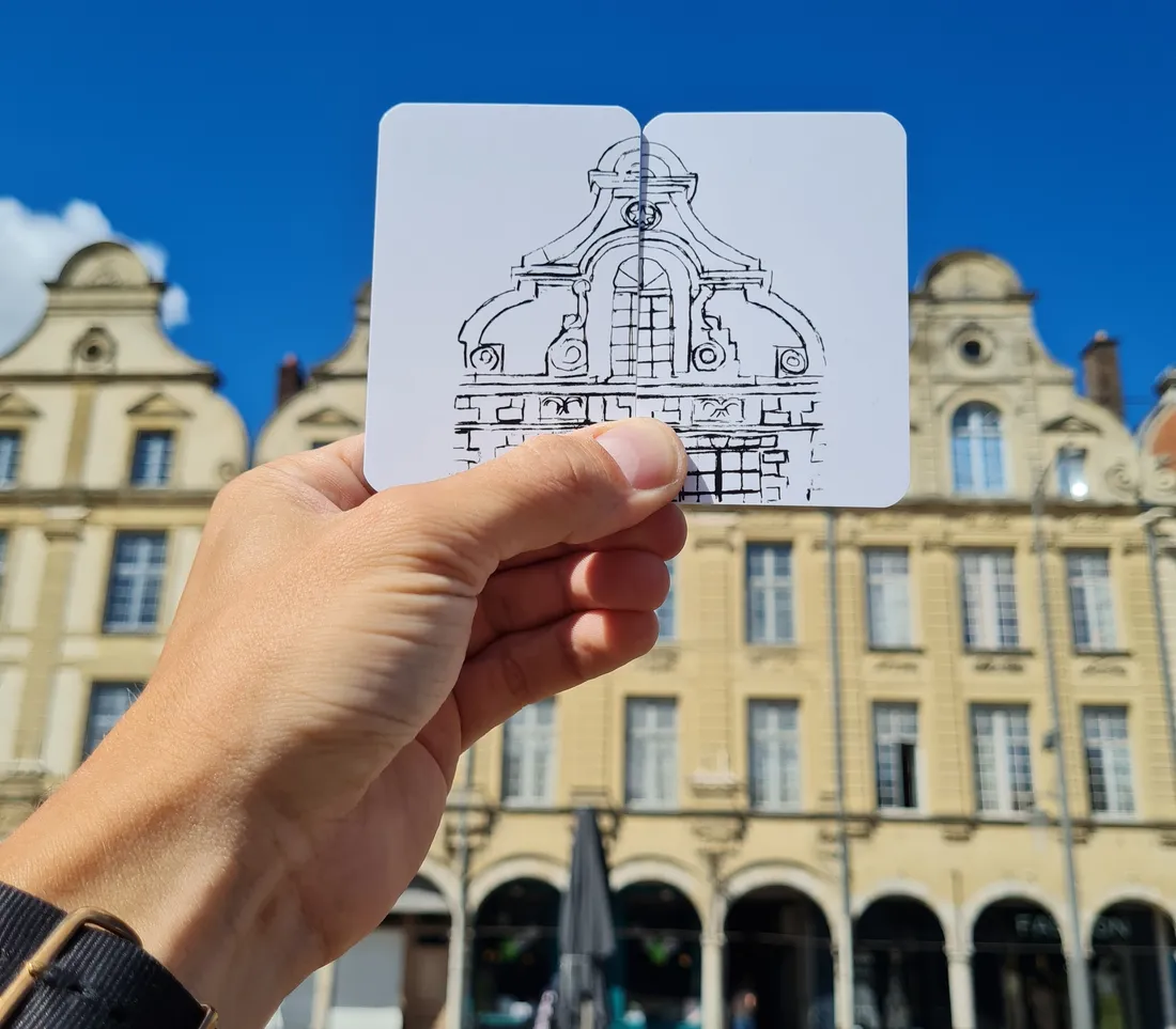 JEU DE CARTE 2 FORMAT CARRE.jpg (1.14 MB)