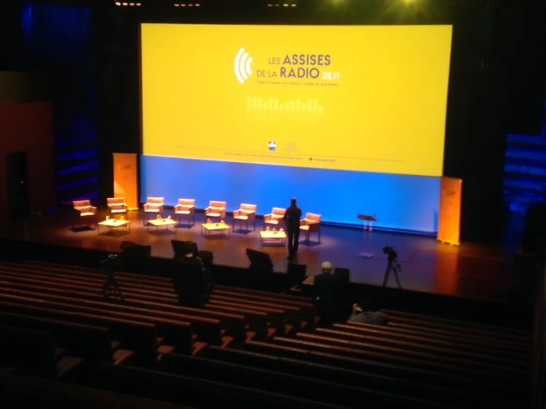 RADIO ORIENT