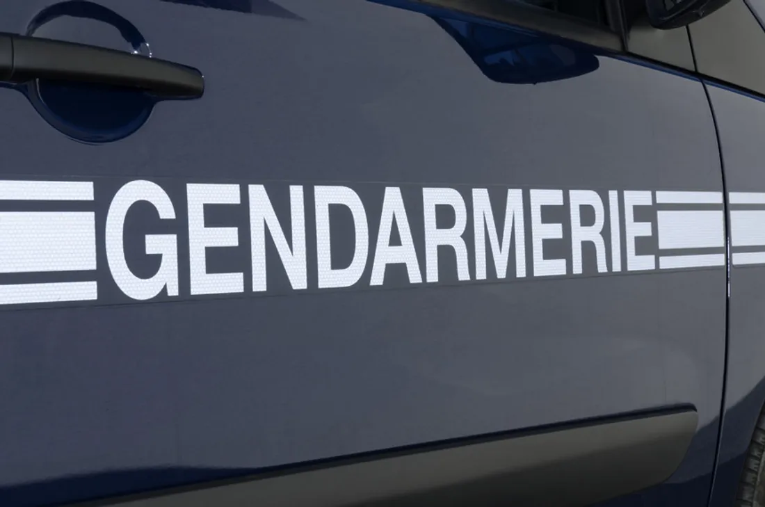 Gendarme-3.jpg
