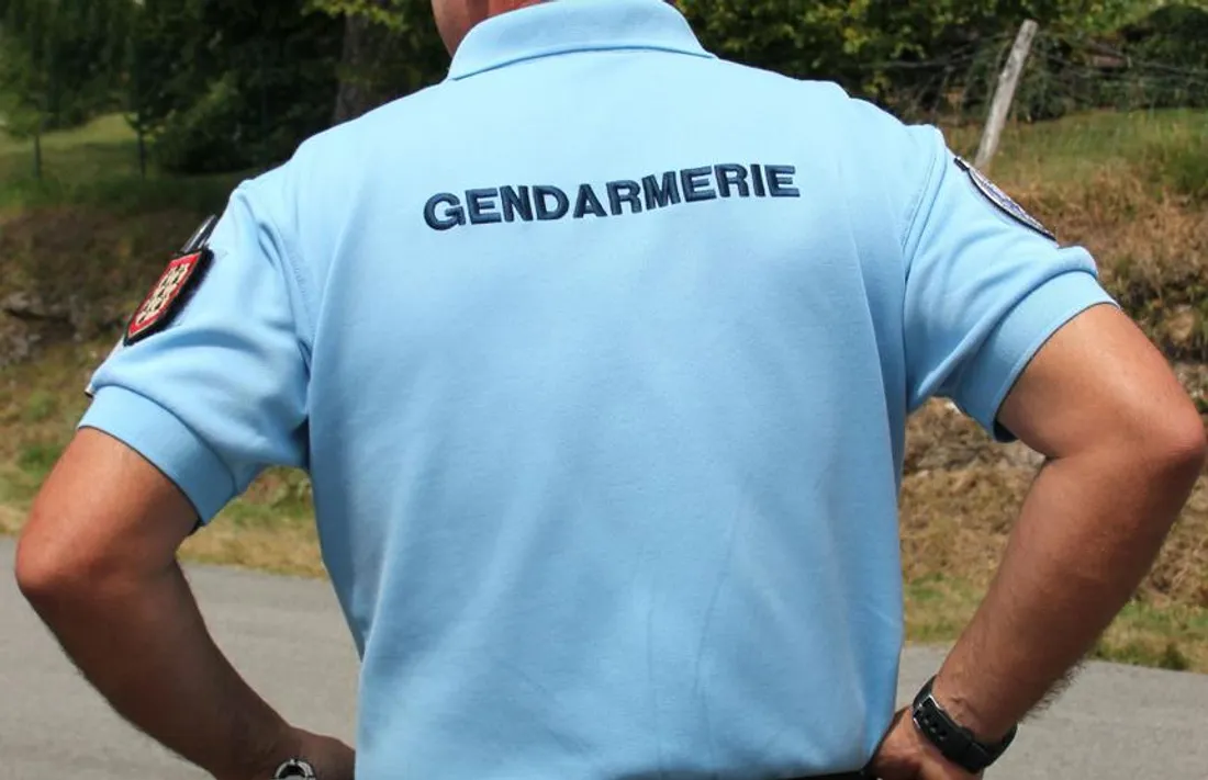 Gendarme-4.jpg