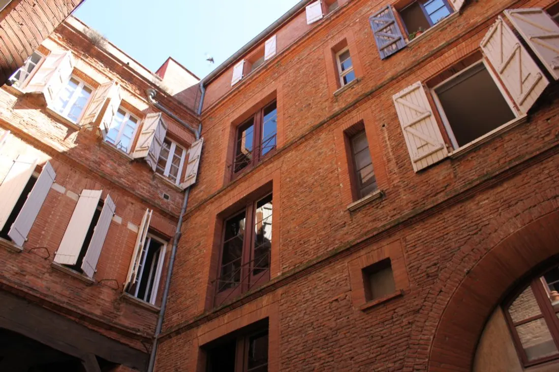 TOULOUSE FM