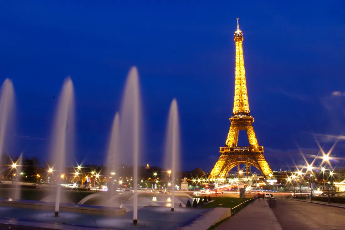 Une Tour Eiffel en or : le monument retrouvera bientôt sa couleur