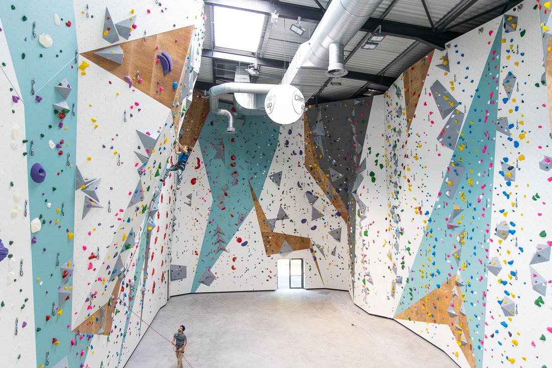 climb up