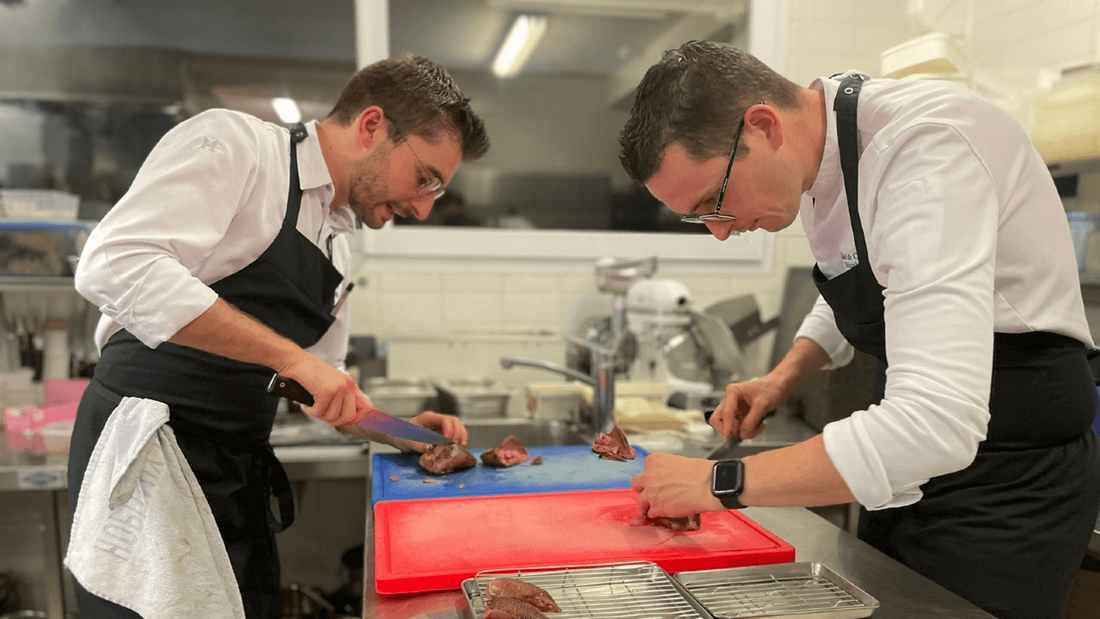 Nicolas Carro (à droite) aimerait décrocher l'Etoile Verte du Guide Michelin.