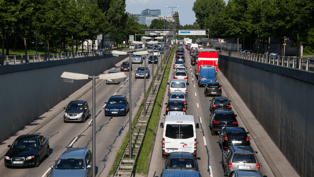 À travers la France, des "convois de la liberté" s'organisent