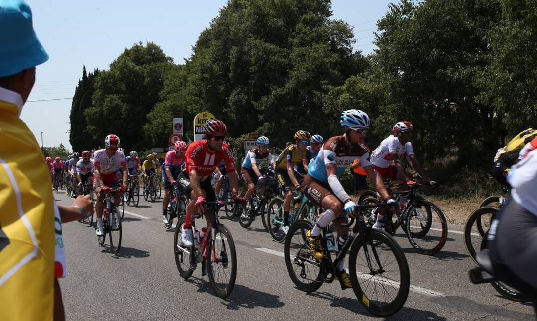 [ SPORT ] Cyclisme/Tour de France: Les coureurs font un crochet à Nîmes