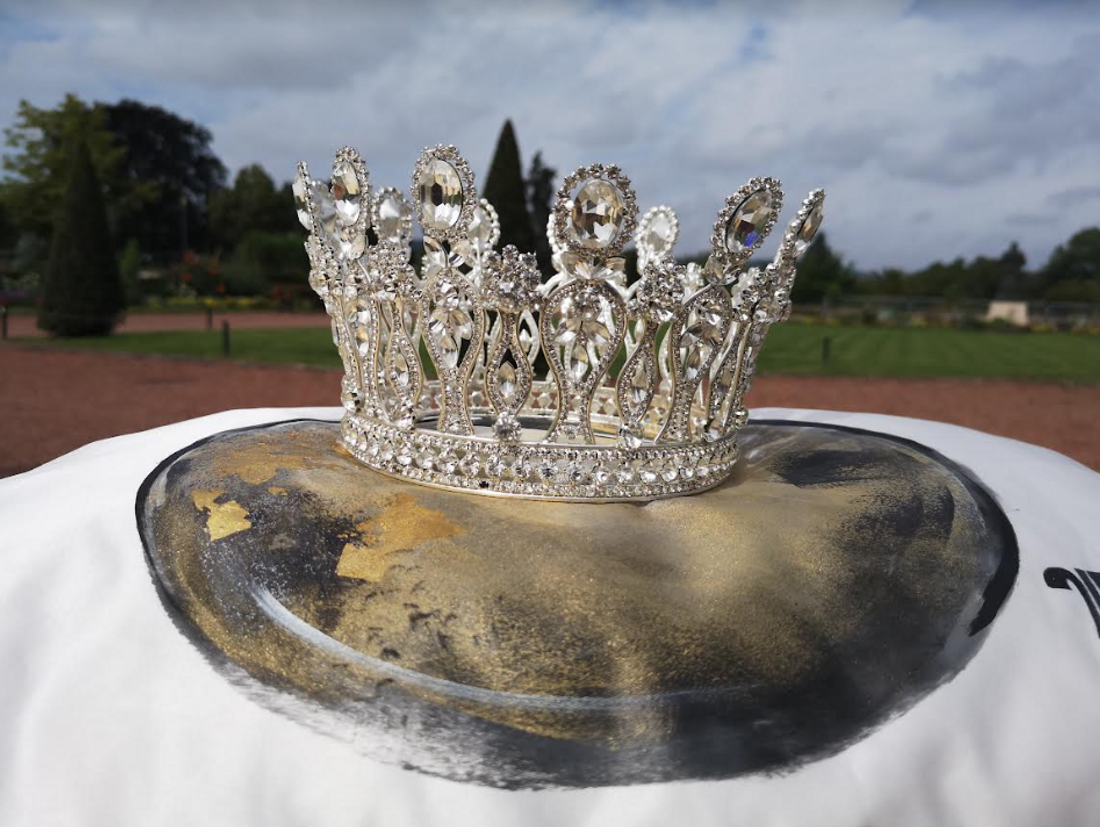 La couronne de la reine de la Mirabelle