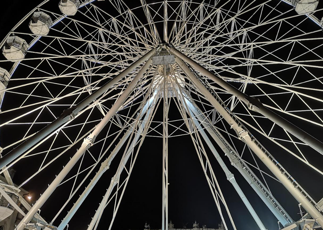 La Grande Roue sera ouverte jusqu'au 2 janvier 2022.