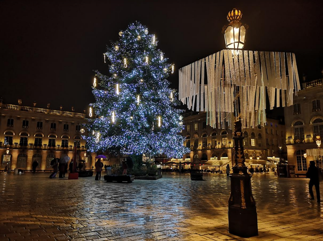 La place Stanislas et son magnifique sapin de Noël