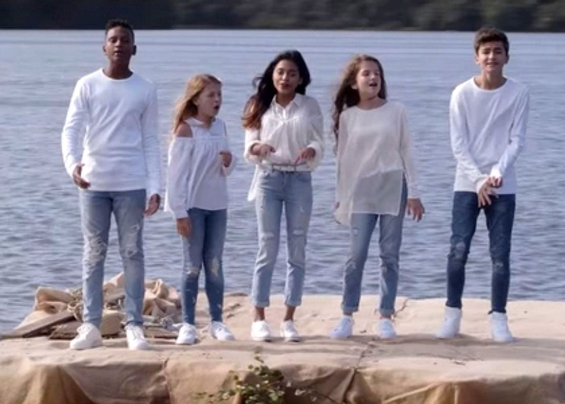 CHANTE FRANCE