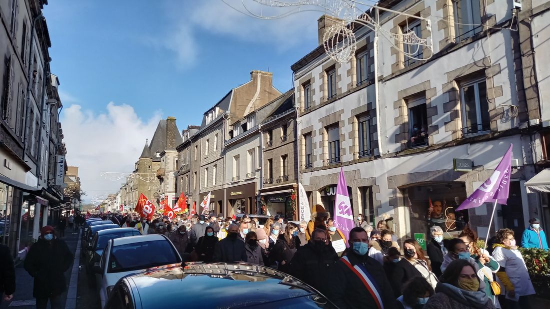 Soignants, élus et habitants du Centre de Bretagne sont solidaires pour montrer l'importance du GHCB