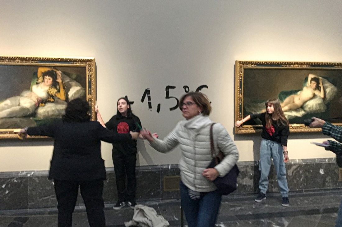 Deux activistes écologistes se sont collé à deux toiles de Goya au Musée du Prado à Madrid.