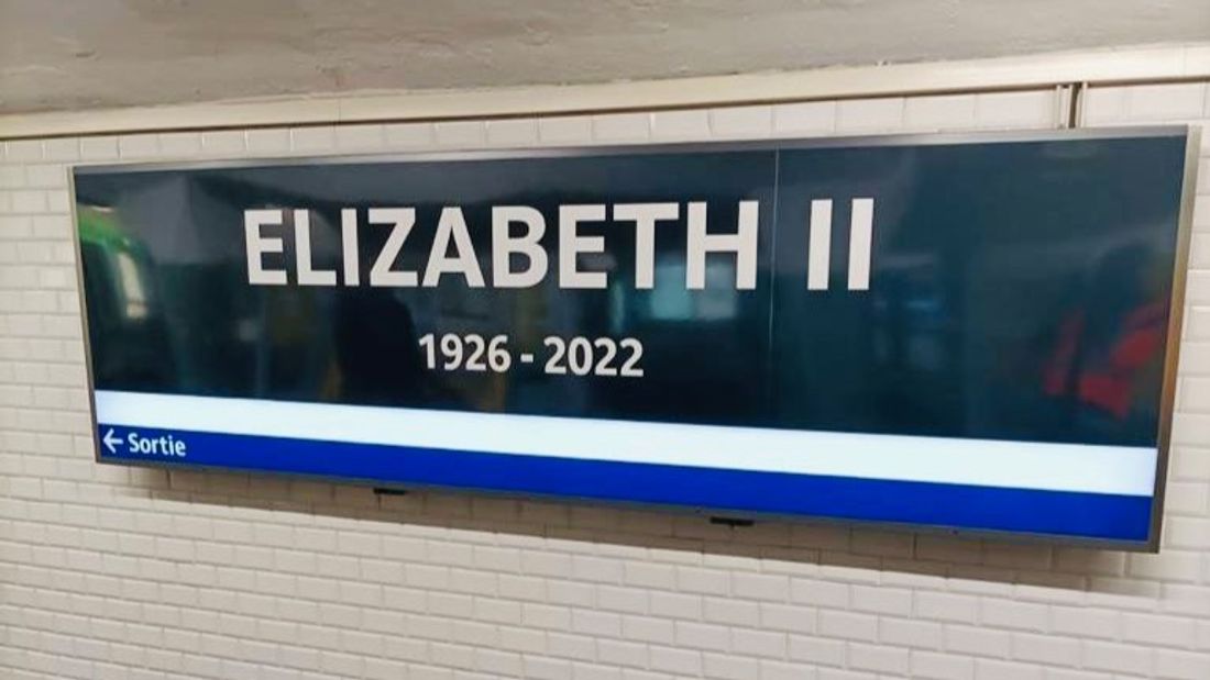 Le métro parisien rend hommage à Elizabeth II
