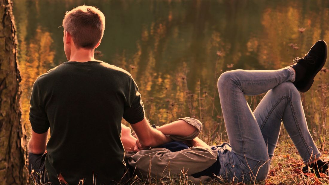 Low-key dates : la nouvelle tendance des rendez-vous amoureux à petit prix