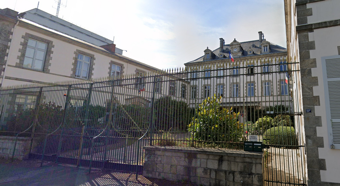 L'hôtel de Préfecture à La Roche sur Yon, capture d'écran