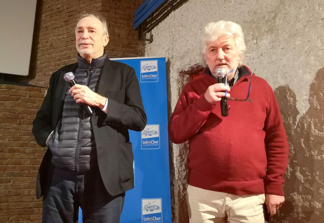 Michel Seydoux et Laurent Charbonnier en présentation lors d'une avant-première du film à Blois.