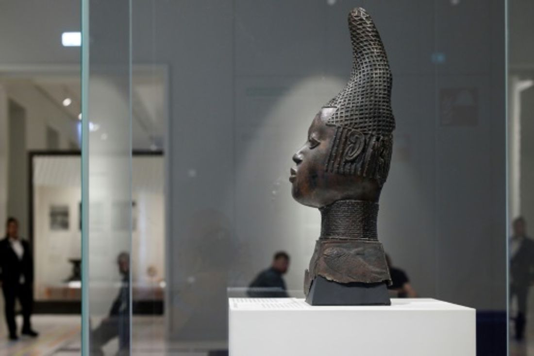 AFRICA RADIO