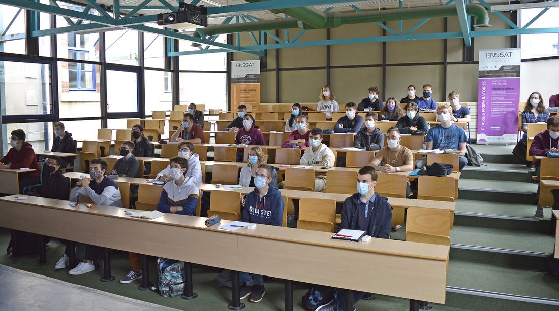 La rentrée de l'ENSSAT à Lannion OCEANE FM