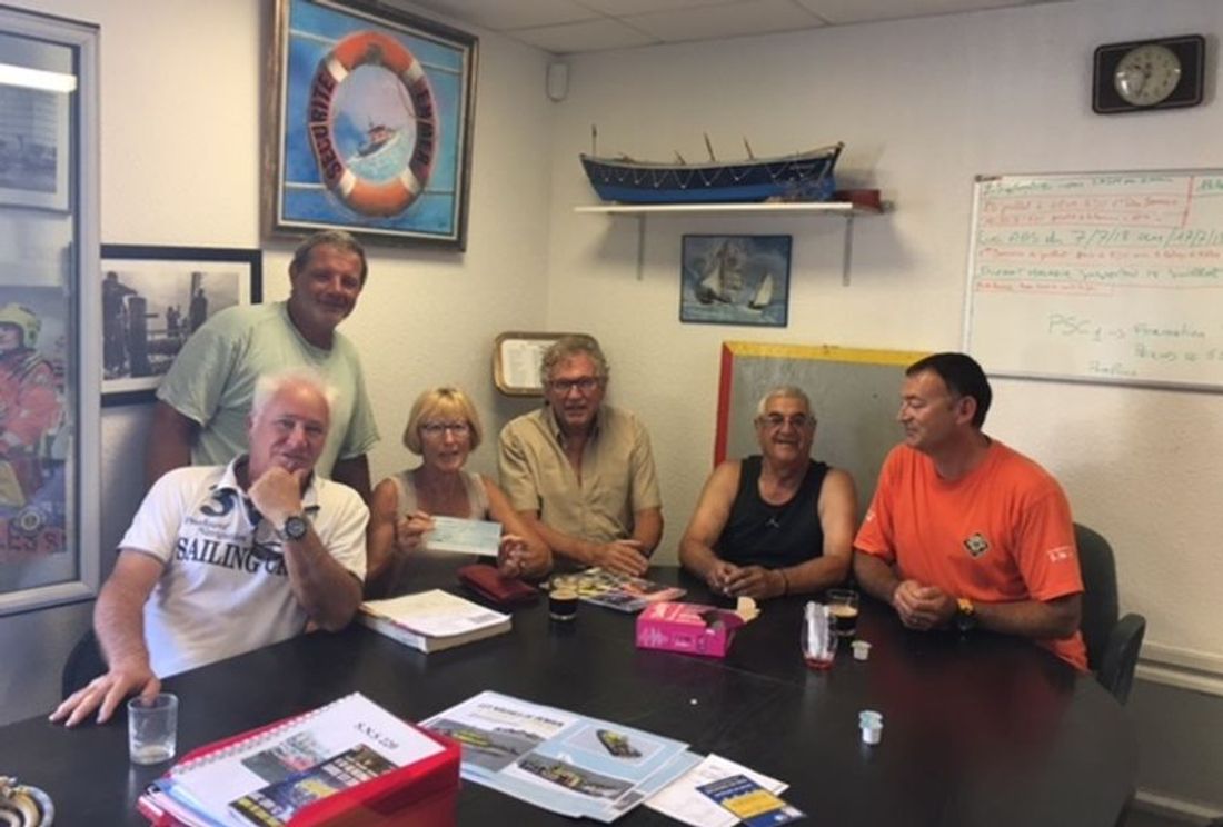 RADIO CAMARGUE