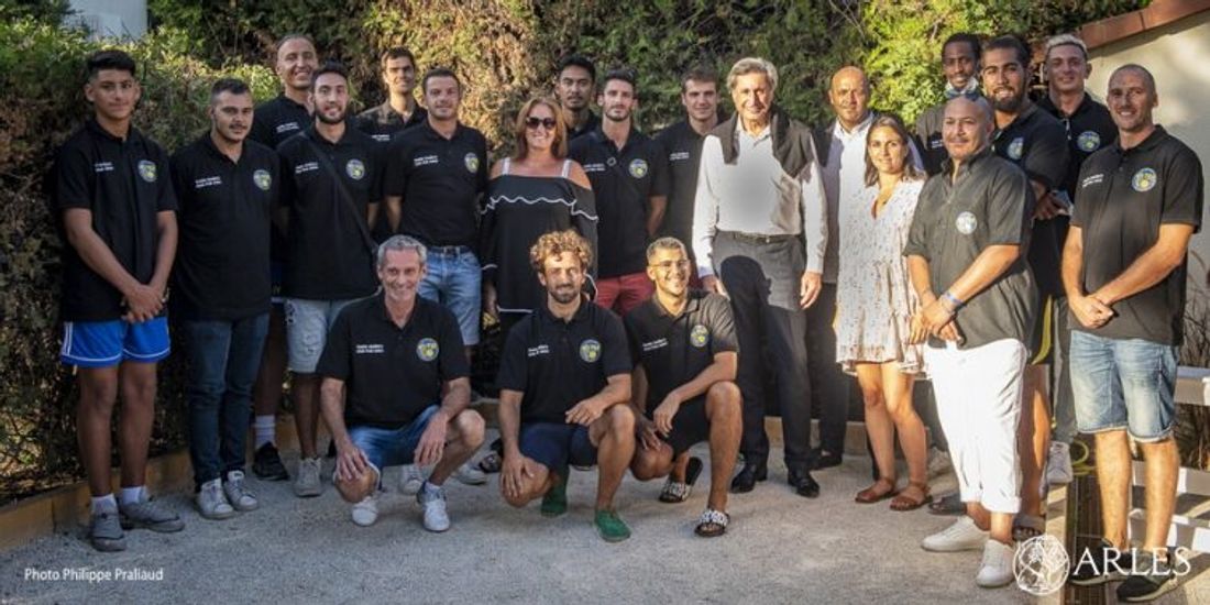 RADIO CAMARGUE