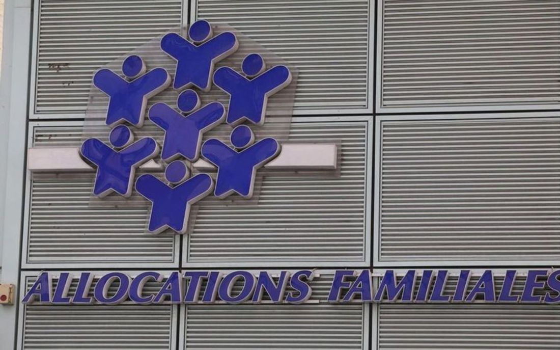 TROPIQUES FM