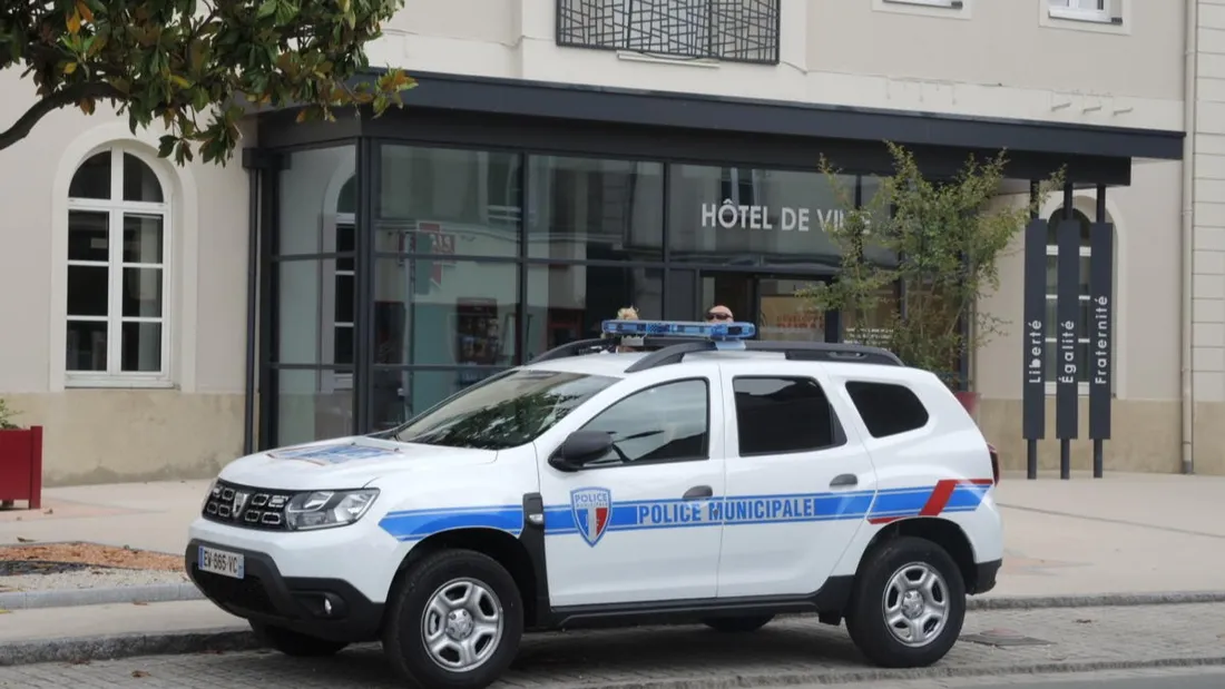 Angers. La police municipale autorisée à porter des armes létales,...