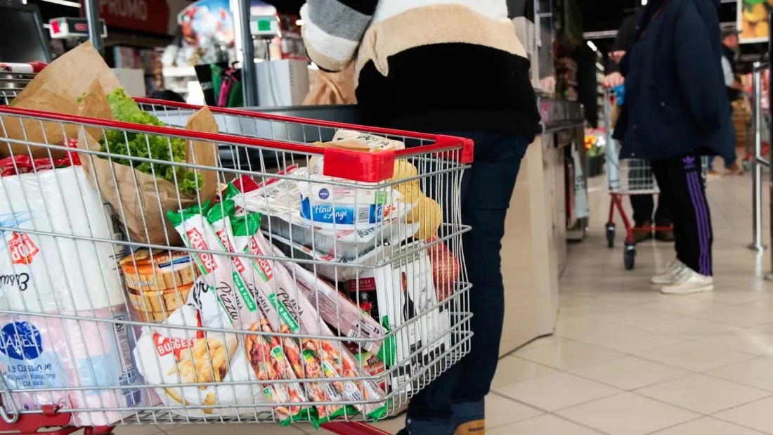 Promos empoisonnées : les supermarchés bradent la malbouffe