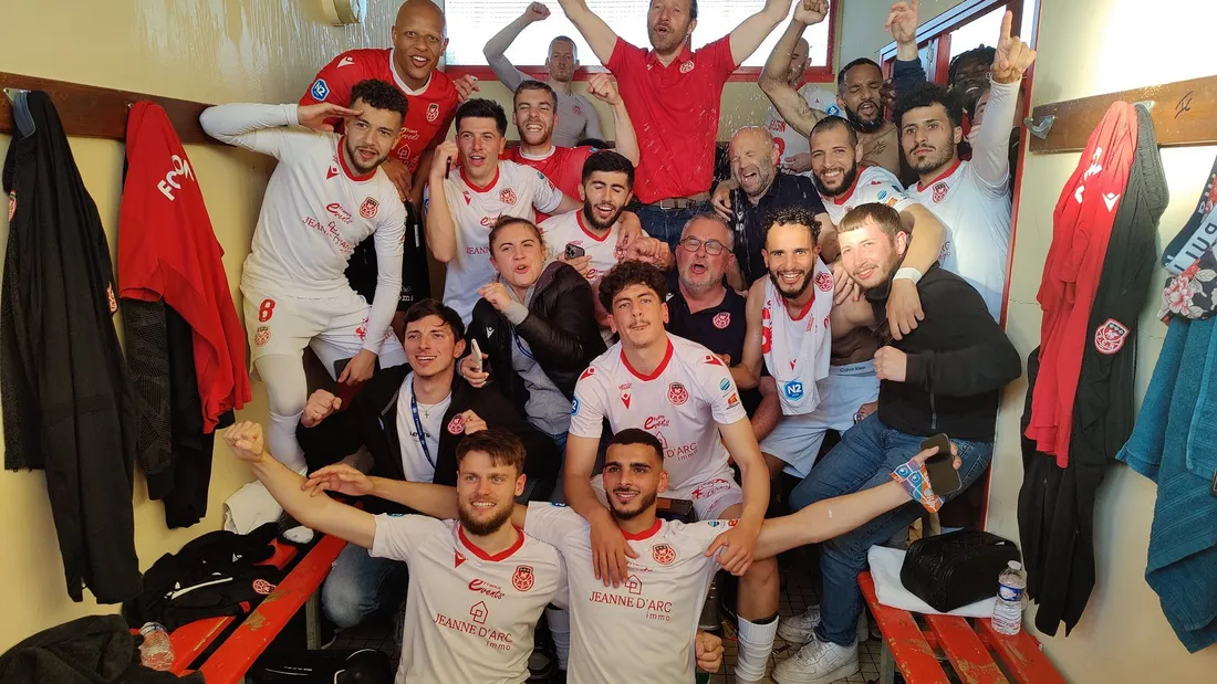 Football : les Culs Rouges racontent la montée du FC Rouen en National