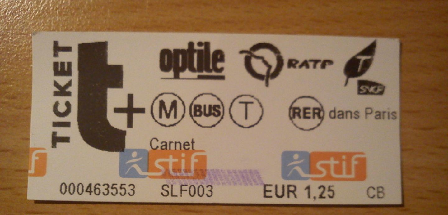 Des tickets de bus à payer via son téléphone en IledeFrance