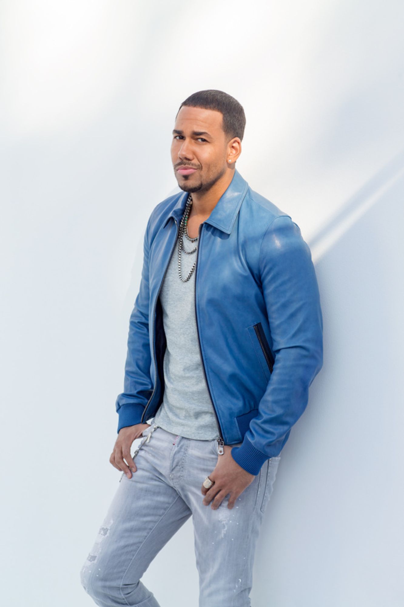 Romeo Santos Aventura est de retour avec un nouveau single ! (Vidéo) Romeo Santos Aventura