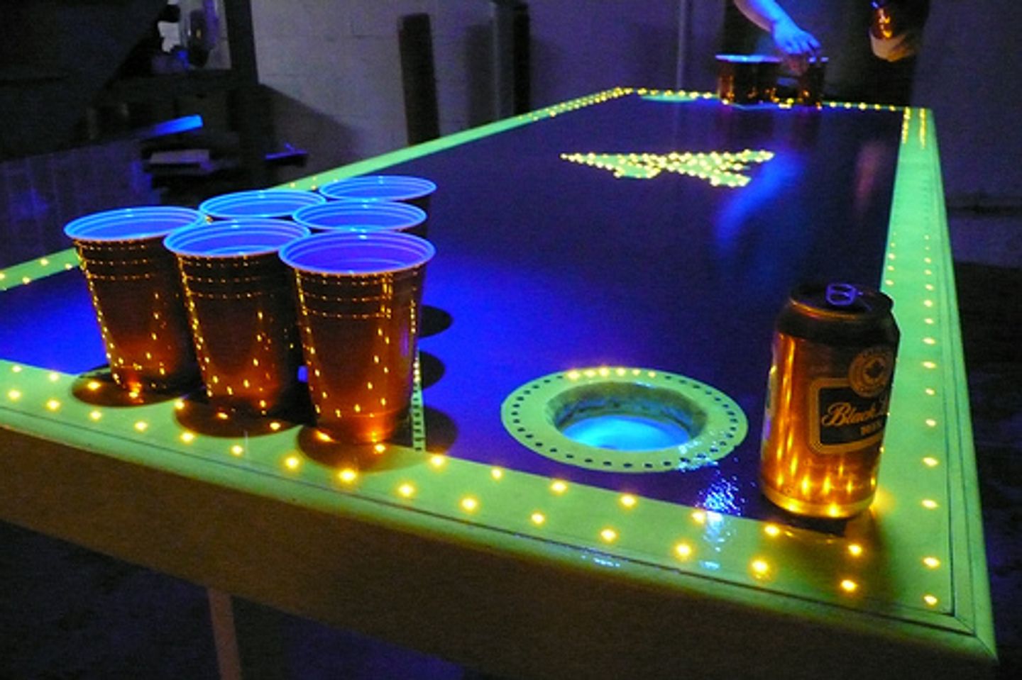 Ces 5 jeux d'alcool qui lanceront vos soirées